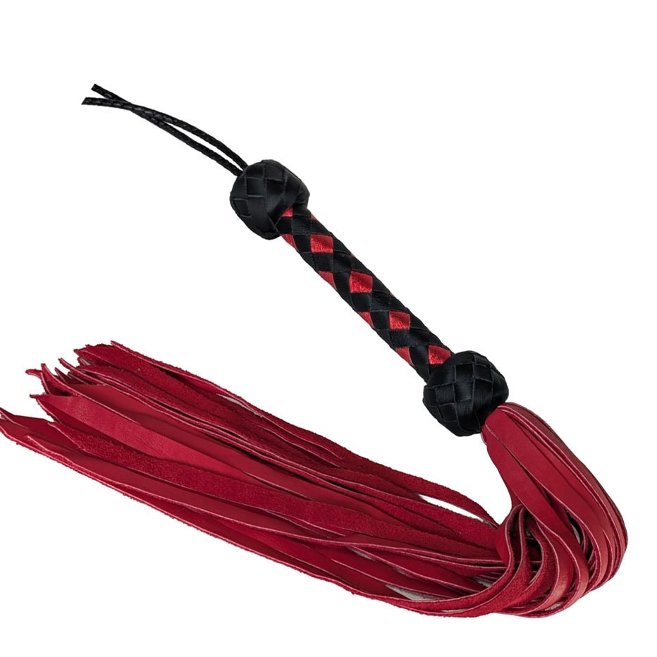 Medium Intensity Floggers 17 Moose Flogger